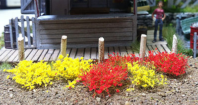Bachmann 6mm Tufts Yellow/Red (100) Model Railroad Scenery Grass #31034