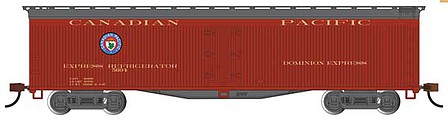 Bachmann 50 Express Reefer Canadian Pacific #5604 HO Scale Model Train Freight Car #75701