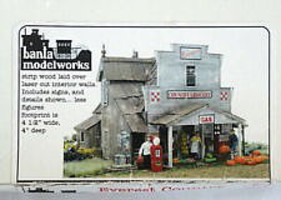 Banta Everest Country Store HO Scale Model Railroad Building Kit #2134