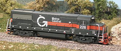 Bowser GE U25B Phase IV Maine Central #226 HO Scale Model Train Diesel Locomotive #23110