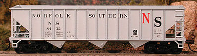 Bowser 70 Ton Hopper Norfolk Southern #8461 HO Scale Model Train Freight Car #41263