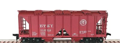 Bowser 70 Ton 2 Bay Open Sided Hopper DT&I - HO Scale Model Train Freight Car #55634