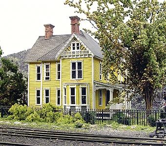 Branchline Dubois House - Laser-Art - Kit HO Scale Model Railroad Building #600