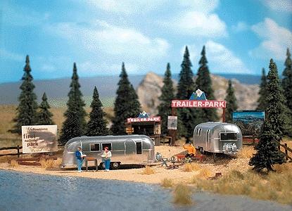 Busch Trailer Park Scene - w/2 Airstream Trailers HO Scale Model Railroad Building #1054