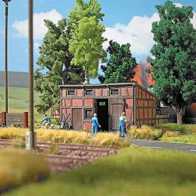 Busch Backyard Annex Building Kit HO Scale Model Railroad Building #1455