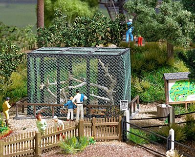 Busch Animal Cage - Kit - 2-13/16 x 1-7/8 x 1-5/8 HO Scale Model Railroad Building #1583