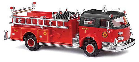 Busch 1968 American LaFrance Closed-Cab Pumper - Assembled Fire Department (red, black)