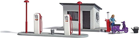 Busch Complete Miniature Scene