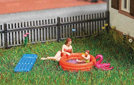 Busch Wading - Kids Pool - Action Set Pool, 2 Figures, Inflatable Toy