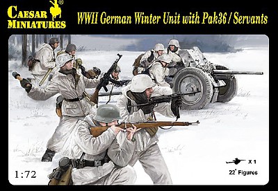 Caesar WWII German Winter Unit Servants (22) Plastic Model Military Figure 1/72 #97