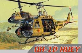 DML UH-1D Huey with 4 Crewmen Plastic Model Helicopter Kit 1/35 Scale #3538