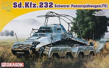 DML Sd.Kfz.232 Schwerer Panzerspahwagen Plastic Model Armored Vehicle 1/72 Scale #7429