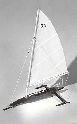 Dumas 18-3/4 DN Ice Boat Kit Wooden Boat Model Kit #1123