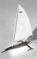 Dumas 18-3/4'' DN Ice Boat Kit Wooden Boat Model Kit #1123