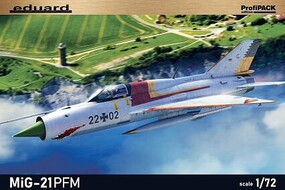 Eduard-Models 1/72 MiG21PFM Soviet Cold War Fighter (Profi-Pack Plastic Kit)