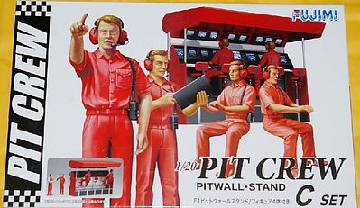 Fujimi Pit Crew with Pitwall Stand Plastic Model Diorama 1/24 Scale #11332