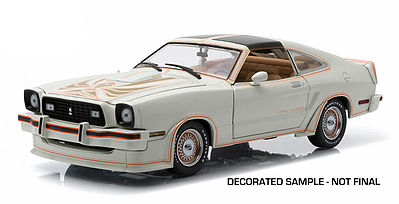 Green-Light 1978 Mustang II King Cobra White Diecast Model Car 1/18 Scale #12939