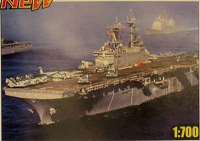 HobbyBoss USS Kearsarge LHD-3 Plastic Model Military Ship Kit 1/700 Scale #83404