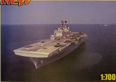 HobbyBoss USS Bonhomme Richard LHD-6 Plastic Model Military Ship Kit 1/700 Scale #83407