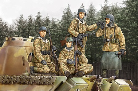 HobbyBoss German Panzer Grenadiers #1 Plastic Model Military Figure Kit 1/35 Scale #84404