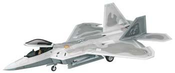 Hasegawa F-22 Raptor USAF Plastic Model Airplane Kit 1/48 Scale #07245