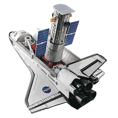 Hasegawa Hubble Telescope and Shuttle with Astronauts Space Program Plastic Model Kit 1/200 #10821