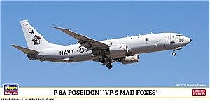 Hasegawa P-8A Poseidon VP-5 Mad Foxes Plastic Model Airplane Kit 1/200 Scale #10822