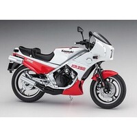 Hasegawa Kawasaki KR250 red/white Plastic Model Motorcycle Kit 1/12 Scale