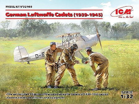 ICM WWII German Luftwaffe Cadets 1939-1945 (3) Plastic Model Military Figure Kit 1/32 #32103