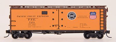 Intermountain R-40-23 Steel Ice Reefer Pacific Fruit Express N Scale Model Train Freight Car #65501