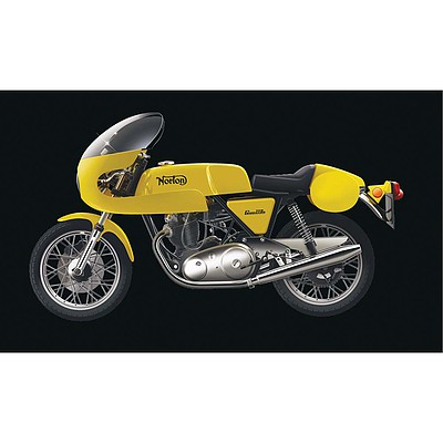 Italeri Norton Commando PR 750cc Plastic Model Motorcycle Kit 1/9 Scale #4640s