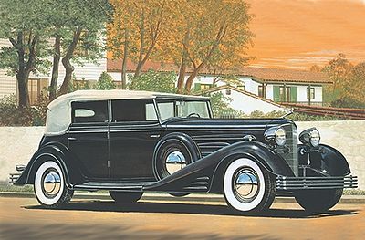 Italeri 1933 Cadillac Fleetwood Phaeton Plastic Model Car Kit 1/24 Scale #553706