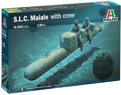 Italeri S.L.C. MAIALE with 2 crew figures Plastic Model Military Ship Kit 1/35 Scale #555621