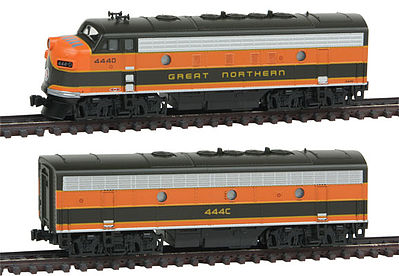Kato EMD F7 A/B Set Great Northern #444D/C N Scale Model Train Diesel Locomotive #1060421