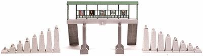 Life-Like Elevated Commuter Passenger Station Snap Loc(R) Kit Model Train Building HO Scale #1376