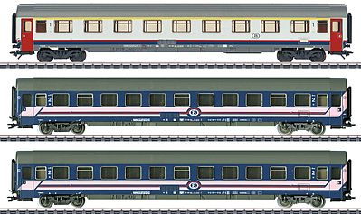 Marklin Express Train 3-Car Set Belgian State Railways HO Scale Model Train Passenger Car #42742