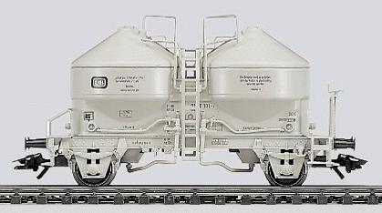 Marklin Silo Container Car DB HO Scale Model Train Freight Car #4661