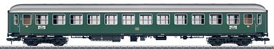 Marklin Type B4um-61 2nd Class Coach German Federal RR HO Scale Model Train Passenger Car #58024