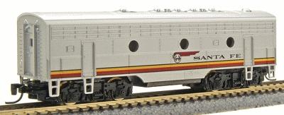 Micro-Trains Diesel EMD F7 B-Unit Dummy w/Magne-Matic Couplers Great Northern - Z-Scale