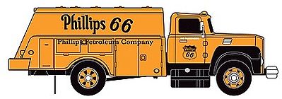 Classic-Metal-Works IH R-190 Fuel/Oil Delivery Truck 2-Pack Phillips 66 N Scale Model Railroad Vehicle #50341