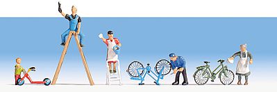Noch Spring Clean with Accessories HO Scale Model Railroad Figure #15567