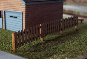 Osborn Residential Fence (wooden kit) HO Scale Model Railroad Building Accessory #1014