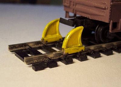 Osborn Rail Stops (wooden kit) HO Scale Model Railroad Trackside Accessory #1038
