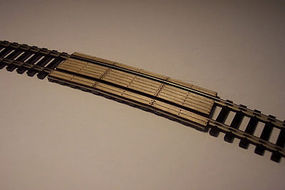 Osborn Crossing Boards 18' Radius (wooden kit) HO Scale Model Railroad Trackside Accessory #1048