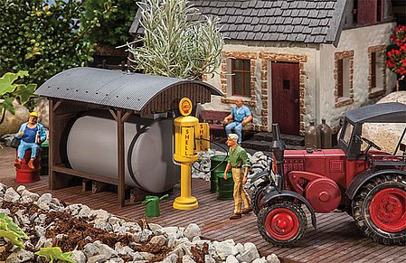 Pola Small Petrol Station - G-Scale