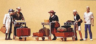 Preiser Passengers Travellers w/Luggage Carts (8) Model Railroad Figures HO Scale #10459