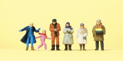 Preiser Passers-By In Winter Clothing Model Railroad Figures HO Scale #14037