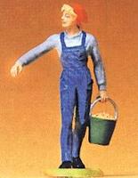 Preiser Farmer's Wife In Overalls, Carrying Feed Pail Model Railroad Figure 1/25 Scale #47102