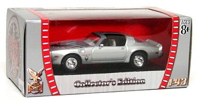 Road-Legends 1979 Firebird Trans Am T-Top (colors will vary) Diecast Model Car 1/43 Scale #94239