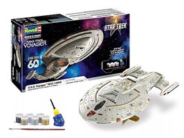 Revell-Monogram Star Trek USS Voyager NCC-74656